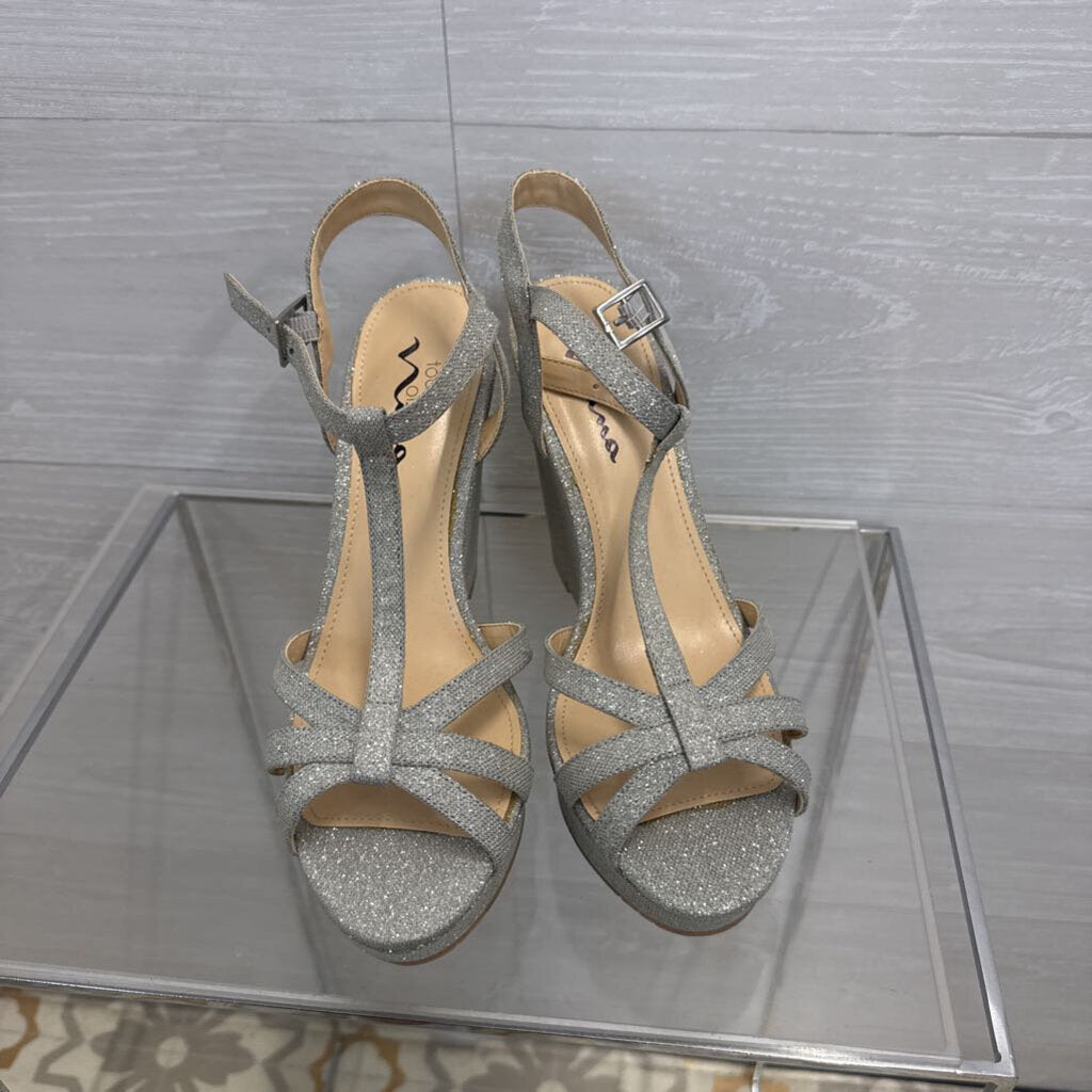 Touch of Nina Silver Shimmer Sparkle Strappy Wedge Heels 9