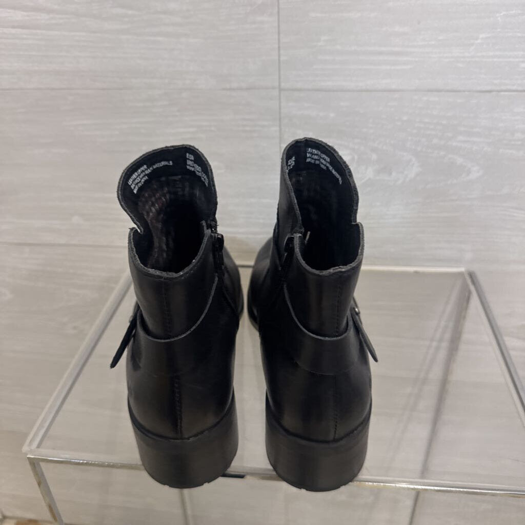 Born Black Leather Tori Ankle Boots 8.5
