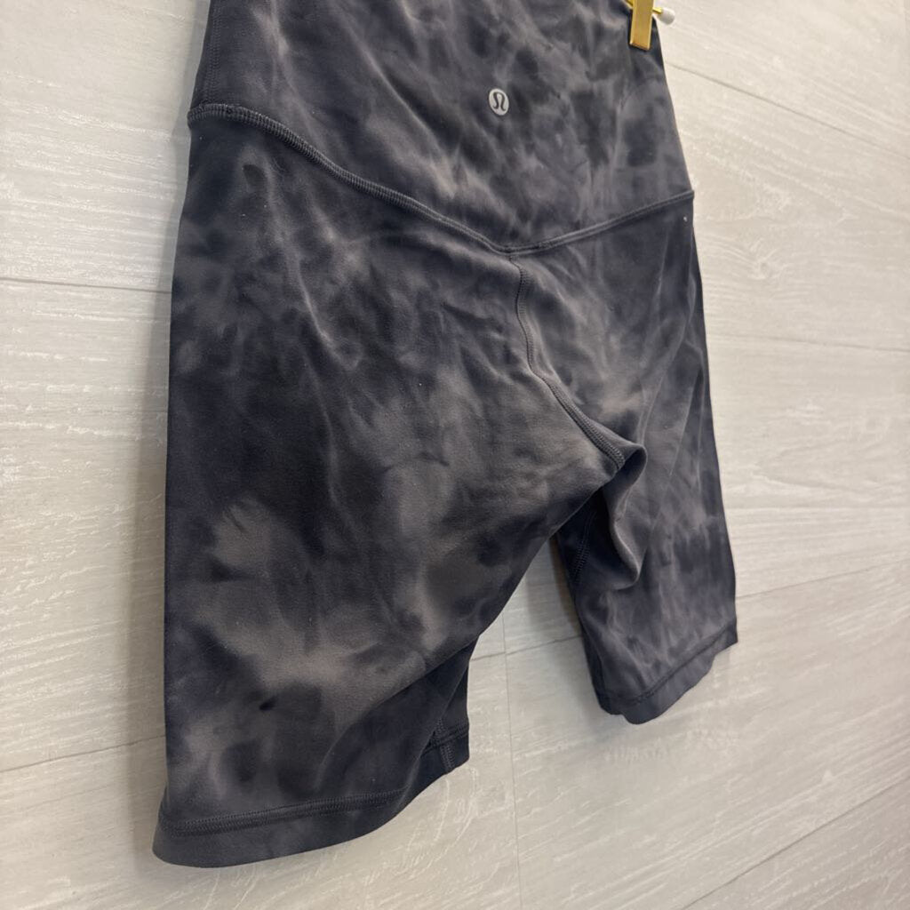 Lululemon Black/ Grey Print Biker Shorts 4