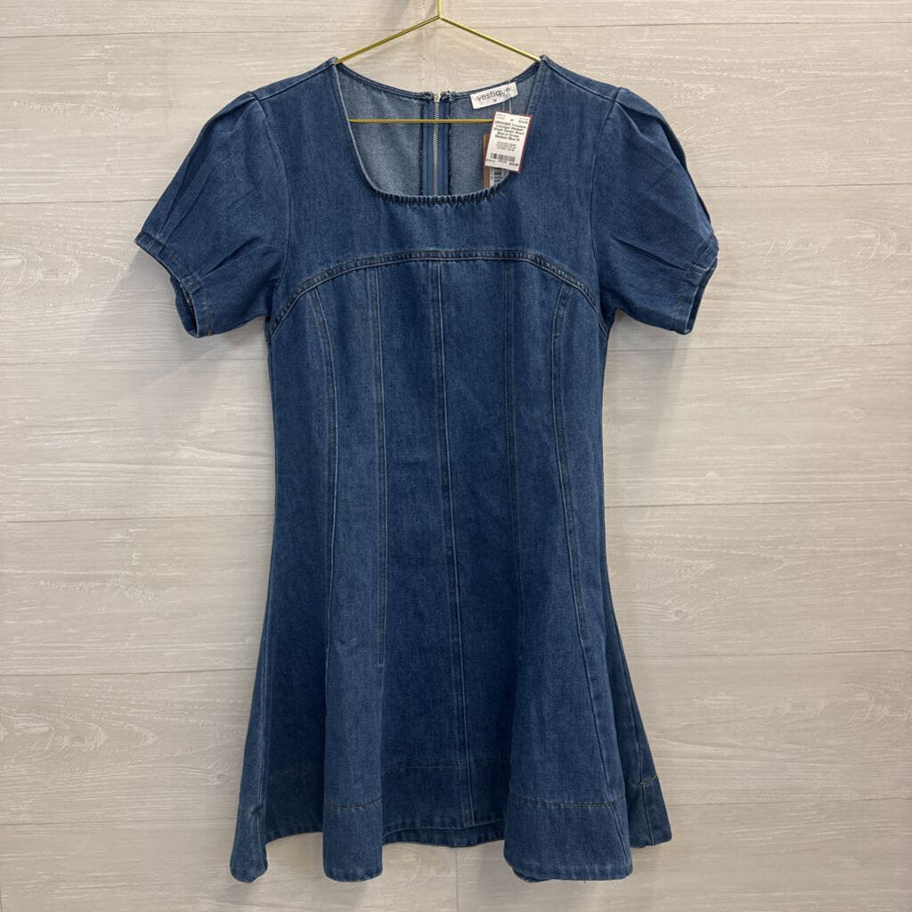 Vestique Medium Wash Denim Short Sleeve Dress Medium