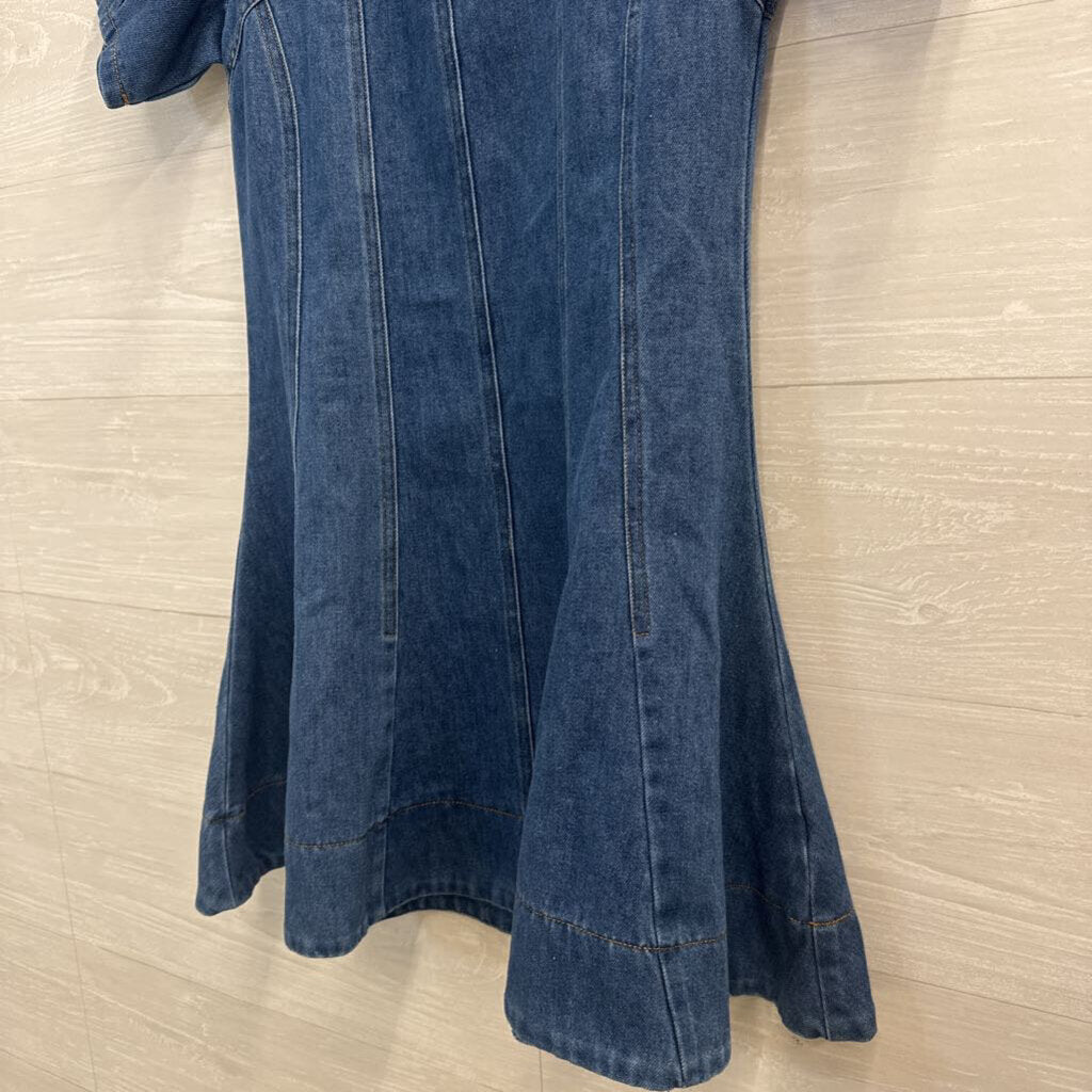Vestique Medium Wash Denim Short Sleeve Dress Medium