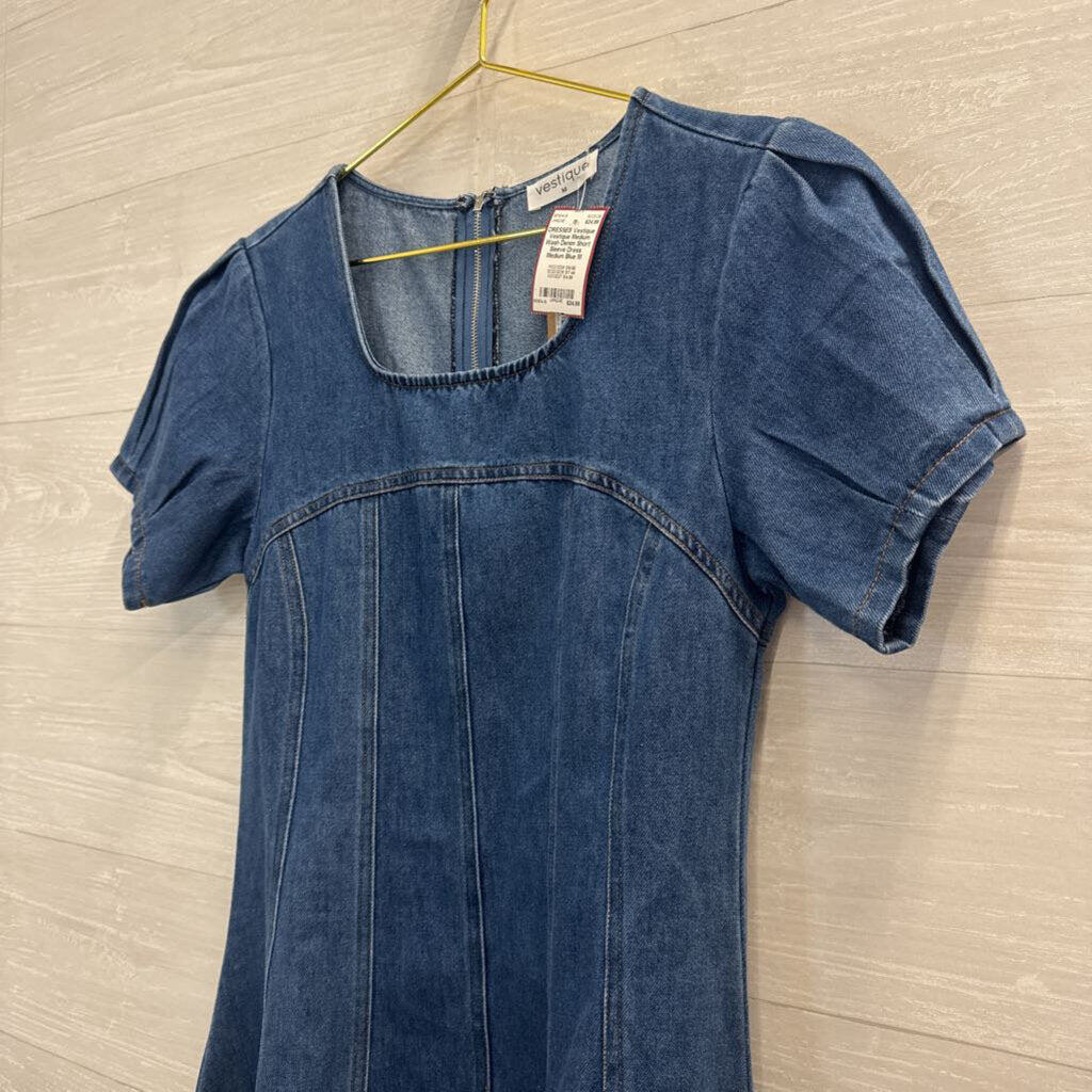 Vestique Medium Wash Denim Short Sleeve Dress Medium