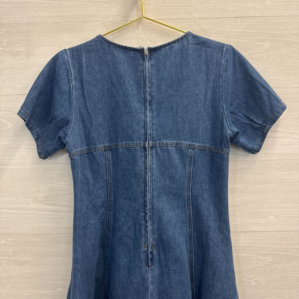Vestique Medium Wash Denim Short Sleeve Dress Medium