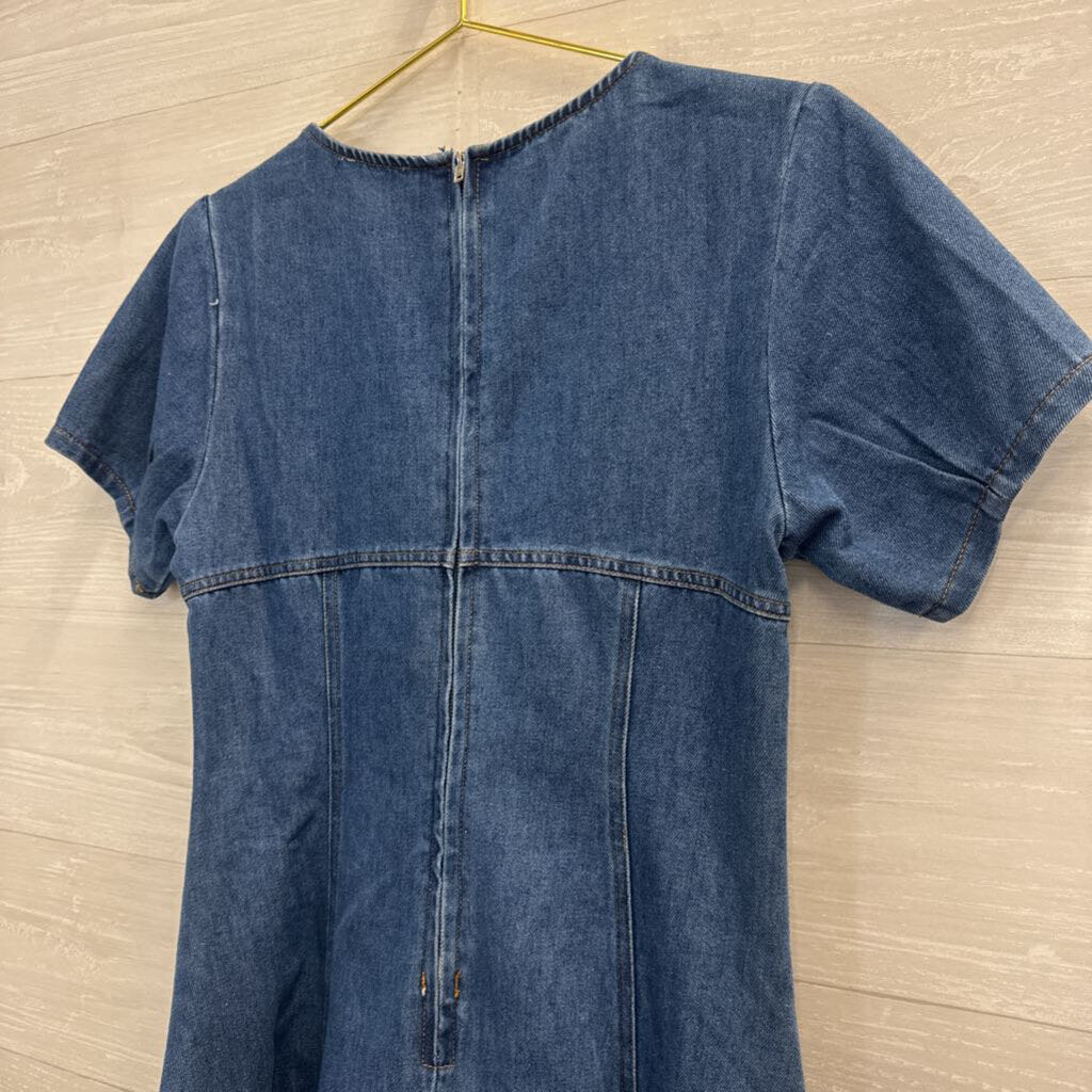 Vestique Medium Wash Denim Short Sleeve Dress Medium