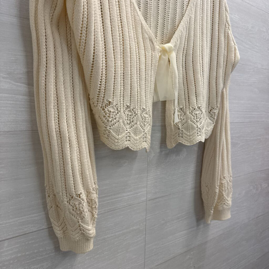 Originality Cream Knit Tie Front Sweater Medium