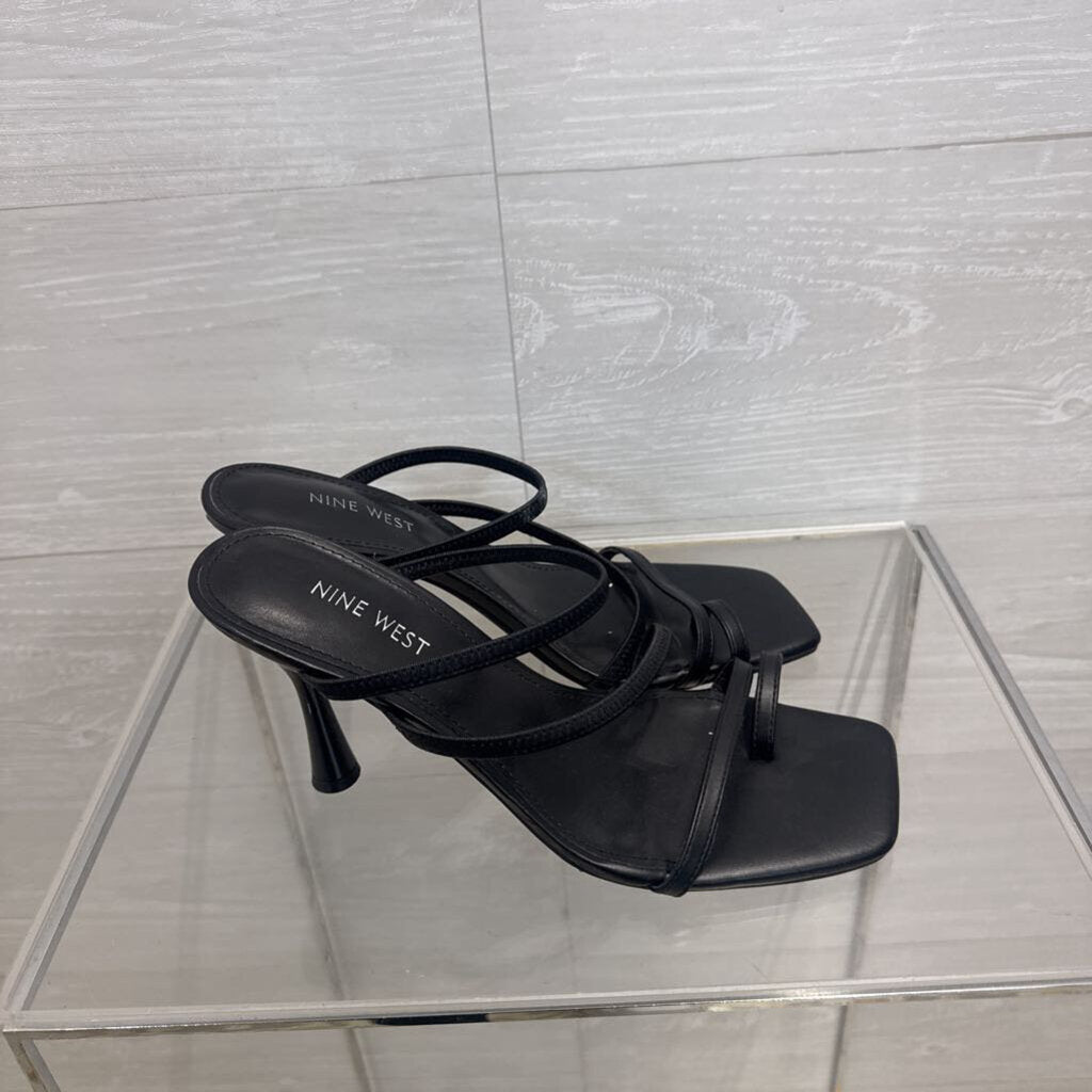 Nine West Black Strappy Toe Loop Sandal Heels 8.5