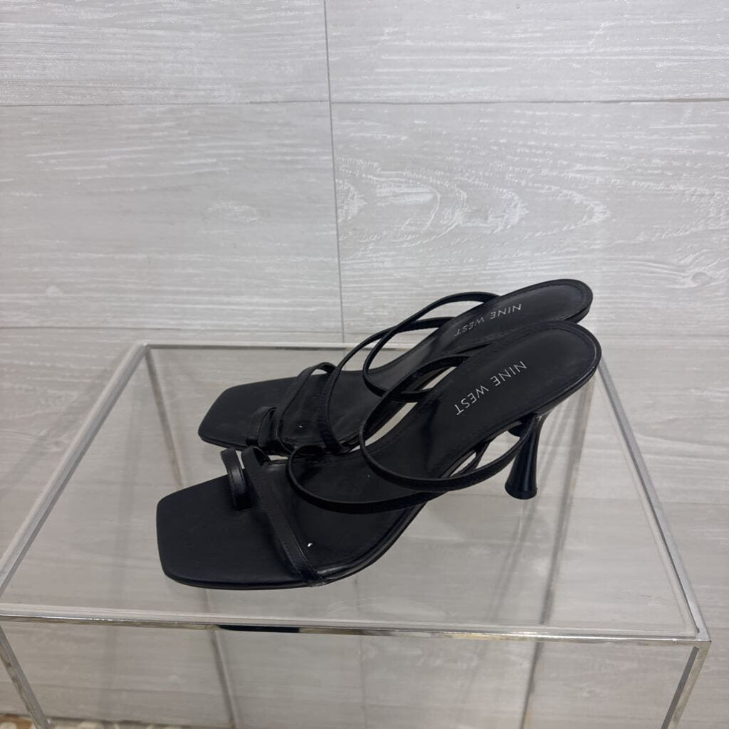 Nine West Black Strappy Toe Loop Sandal Heels 8.5