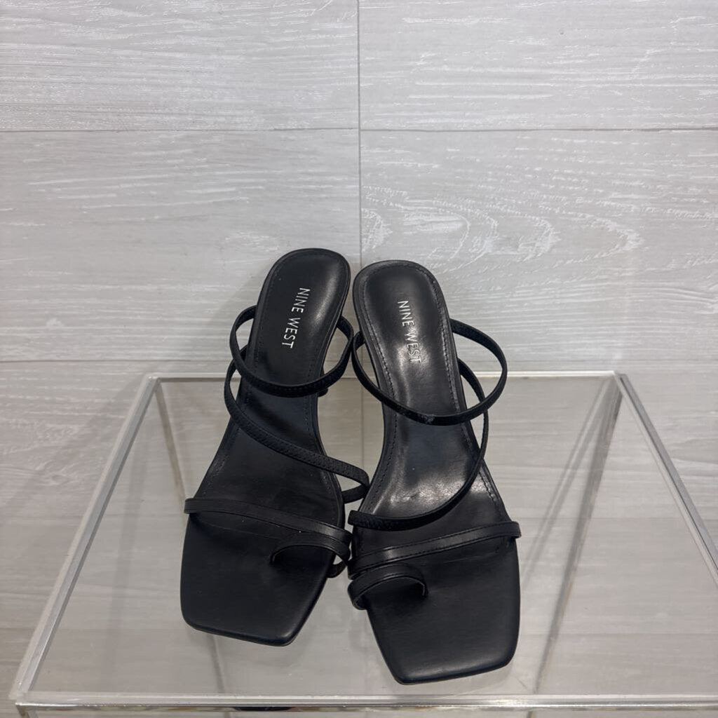 Nine West Black Strappy Toe Loop Sandal Heels 8.5