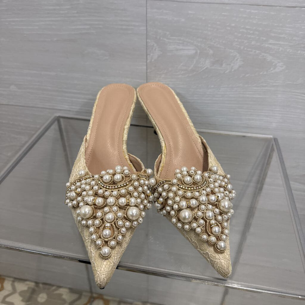 Pearl/Lace Kitten Heel Mules 41