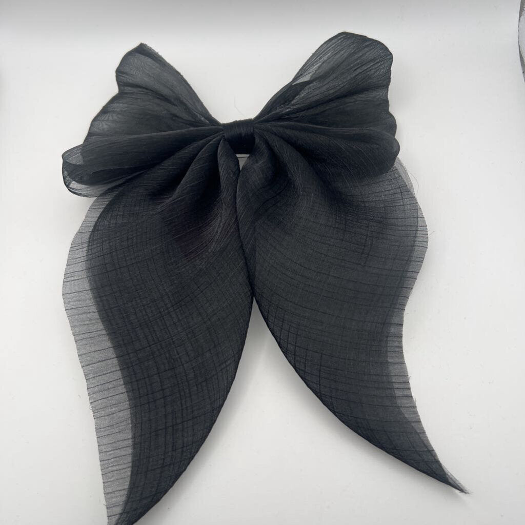 Black Fabric Bow Hair Clip