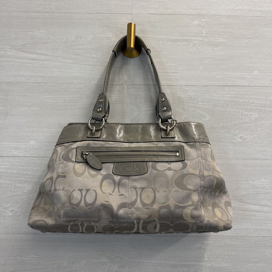 Vintage Coach Grey Penelope Signature Shoulder Purse