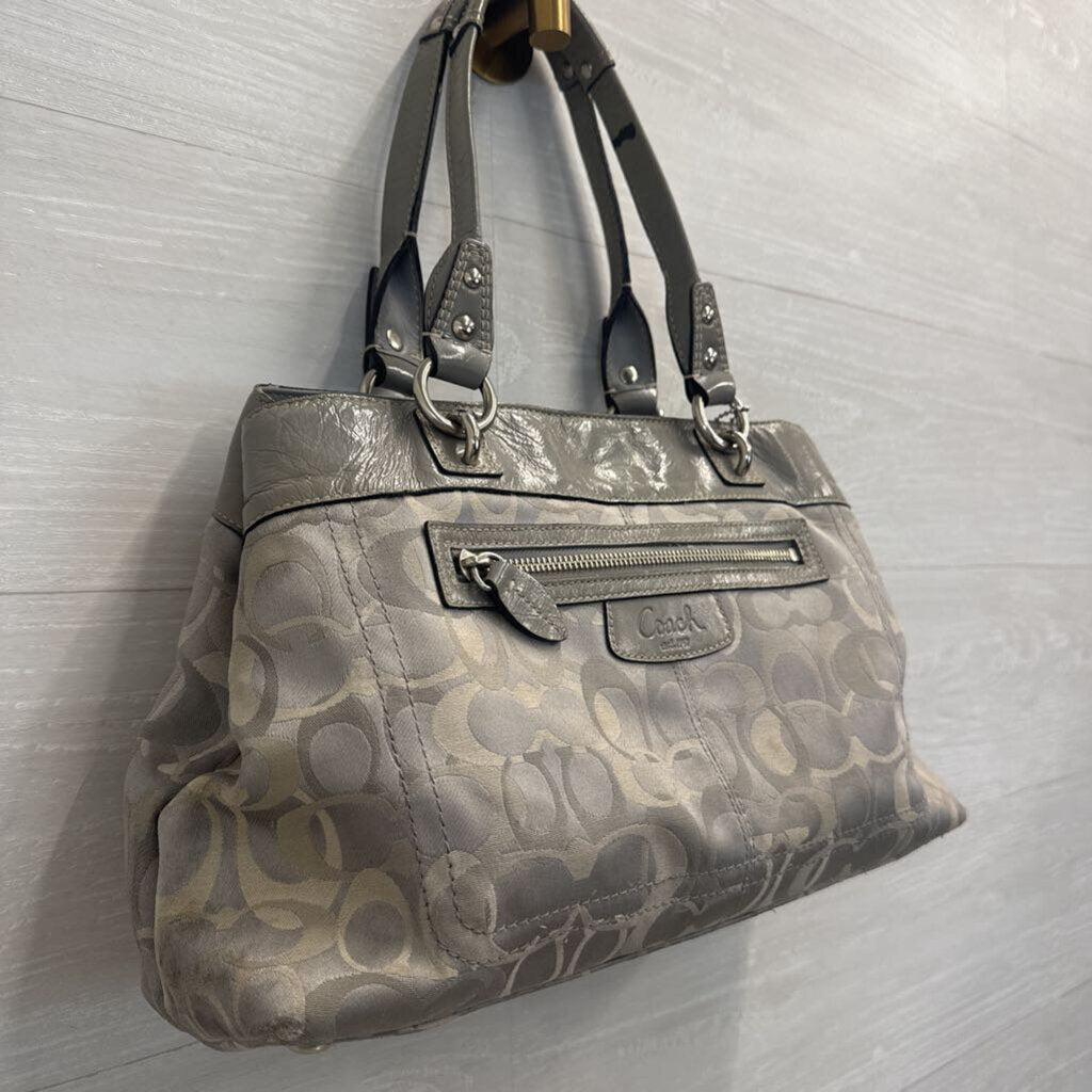 Vintage Coach Grey Penelope Signature Shoulder Purse