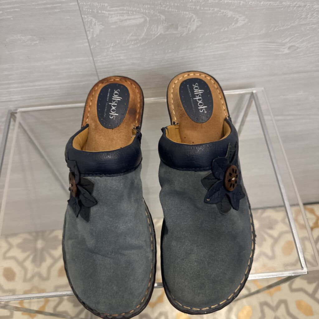 Softspots Blue Suede Flower Accent Clogs 9