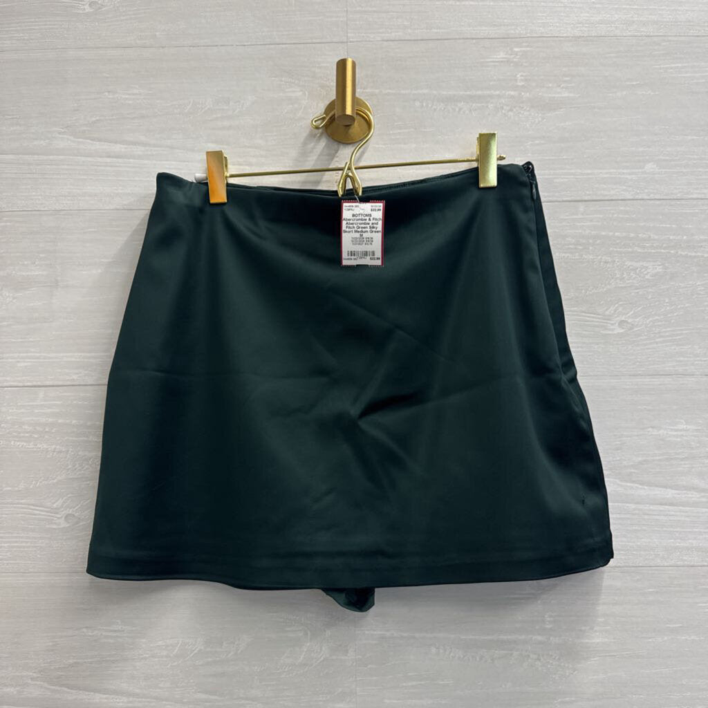 Abercrombie and Fitch Green Silky Skort Medium
