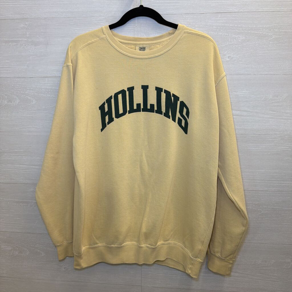 Comfort Colors Cream/ Green Hollins Crewneck Sweatshirt Medium