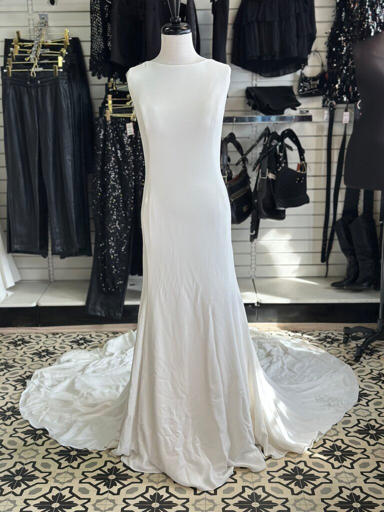 Maggie Sottero Ivory Crepe Bridal Gown 16
