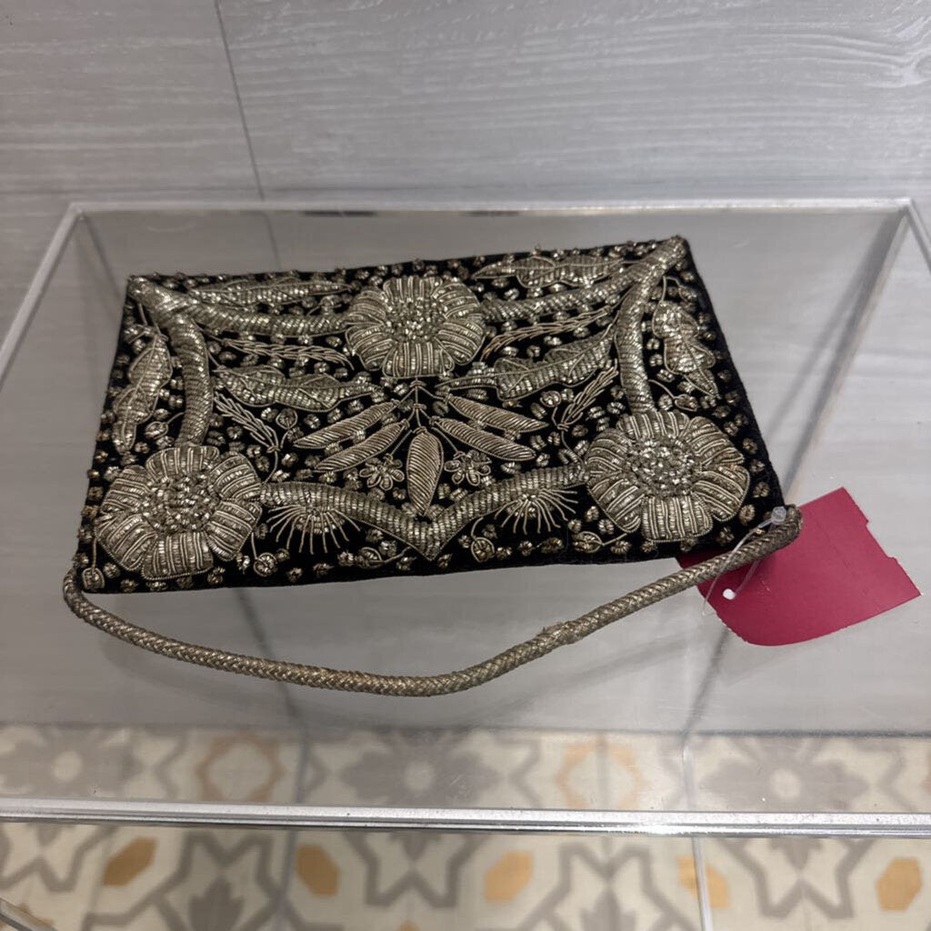 Vintage Black/ Silver Embroidered Clutch Purse