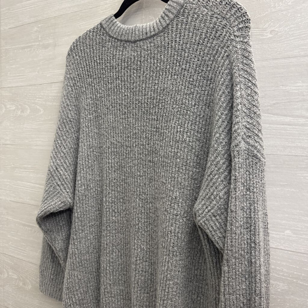 American Eagle Grey Crewneck Sweater Extra Large