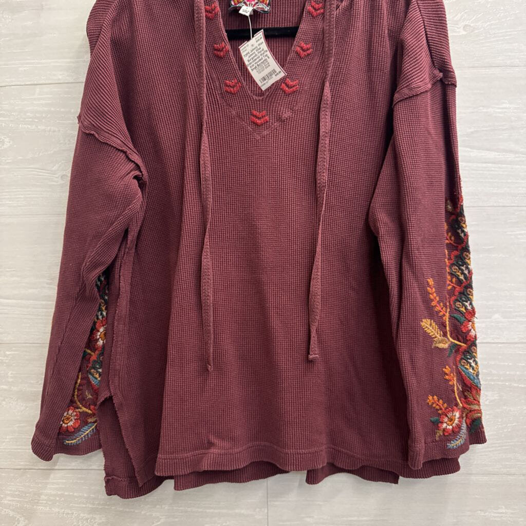 Johnny Was Burgundy Floral Embroidered Waffle Knit Hooded Top Small