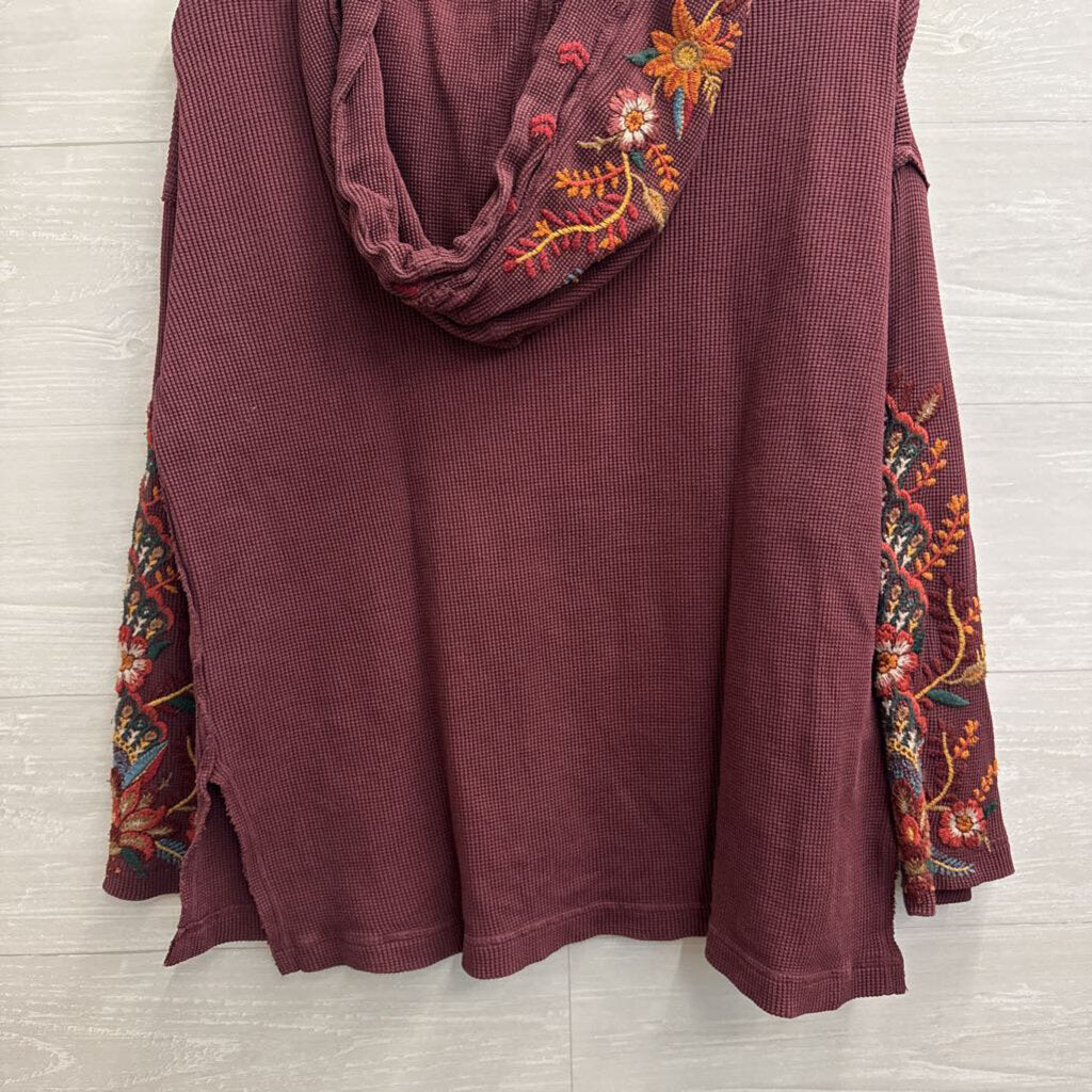 Johnny Was Burgundy Floral Embroidered Waffle Knit Hooded Top Small