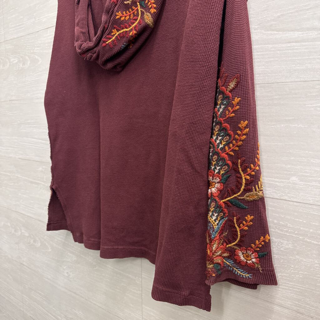 Johnny Was Burgundy Floral Embroidered Waffle Knit Hooded Top Small