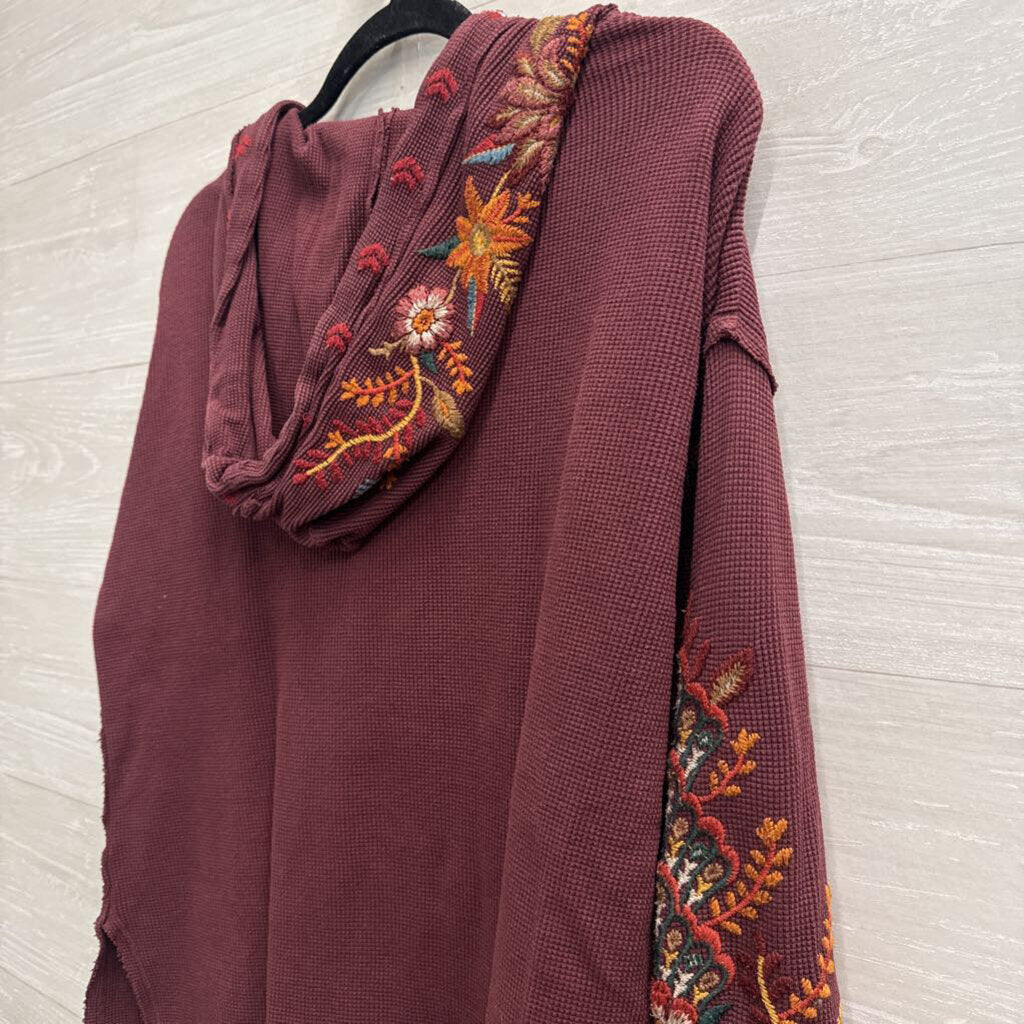 Johnny Was Burgundy Floral Embroidered Waffle Knit Hooded Top Small