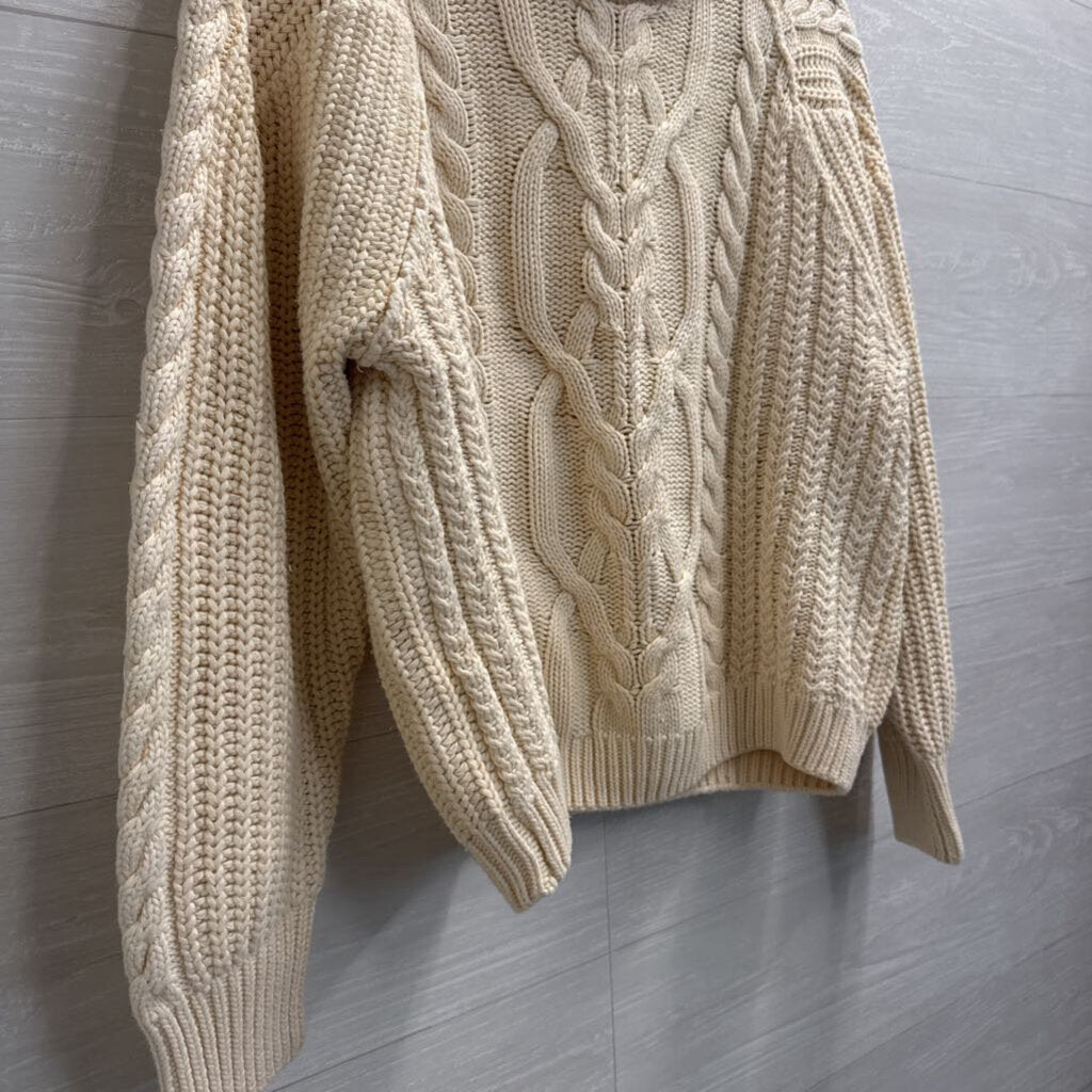 Free People Cream Cable Knit Chunky Sweater Medium