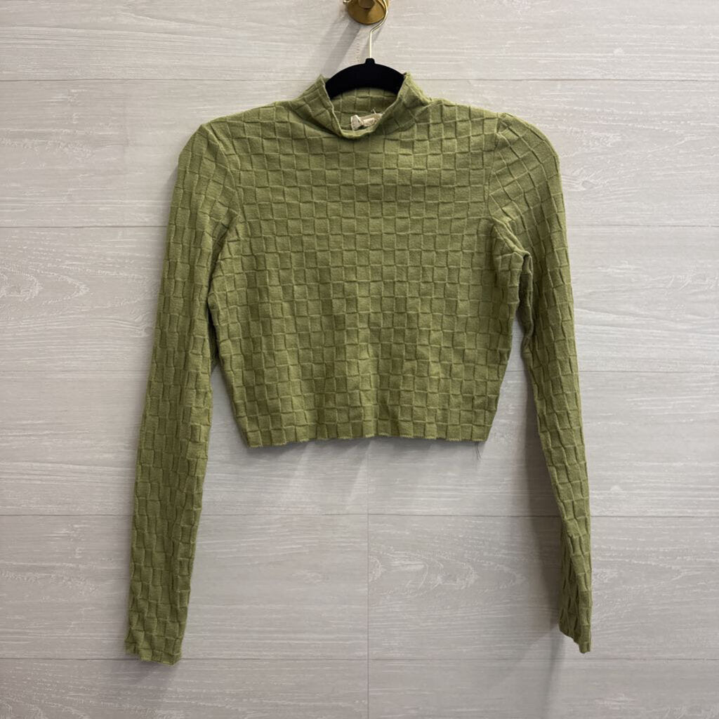 Green Checkered Cropped Long Sleeve Top Medium