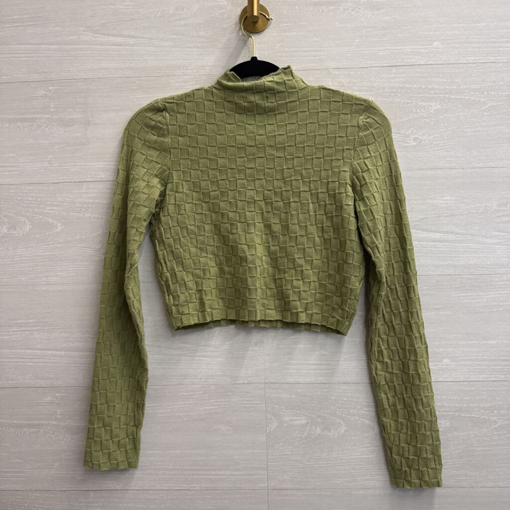 Green Checkered Cropped Long Sleeve Top Medium