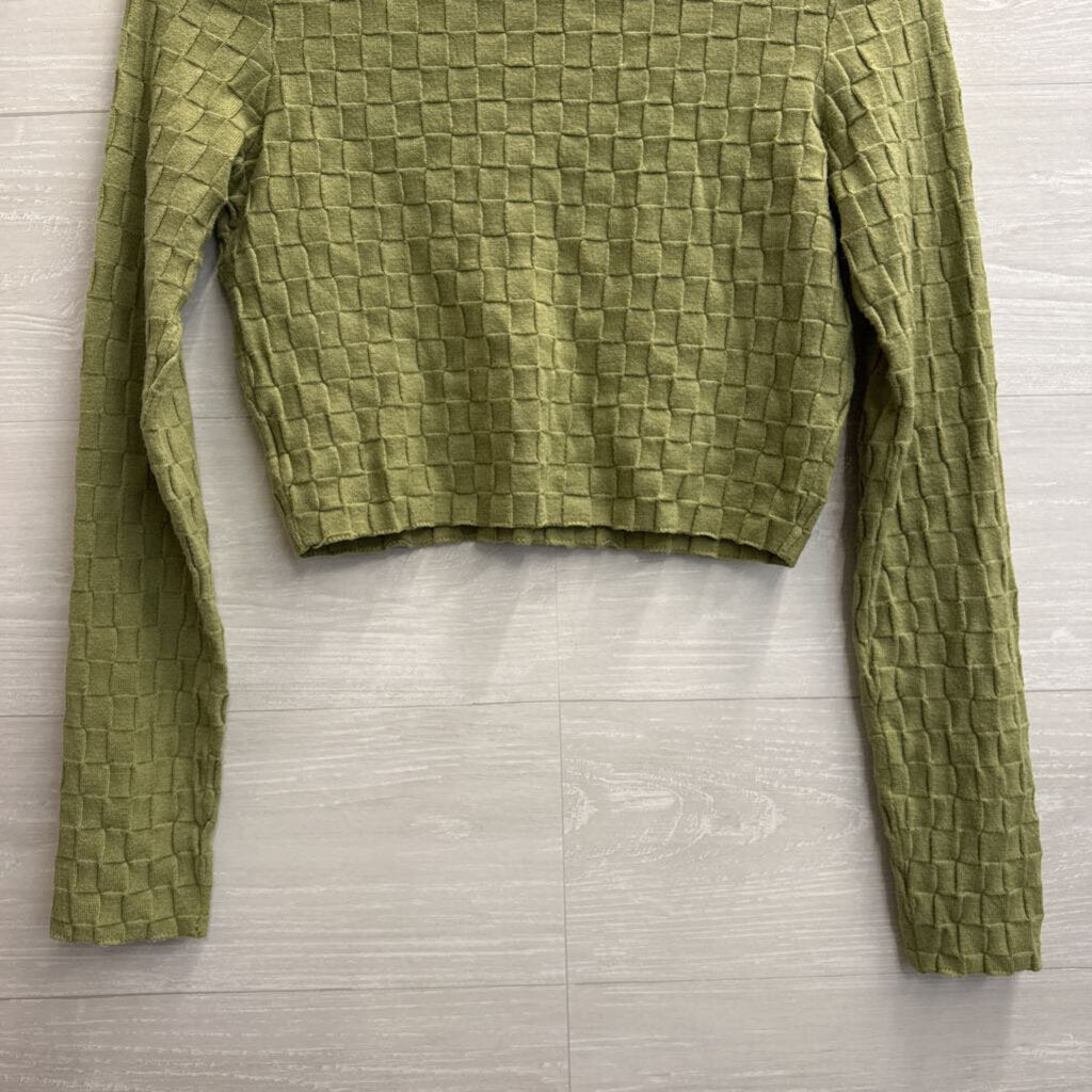Green Checkered Cropped Long Sleeve Top Medium