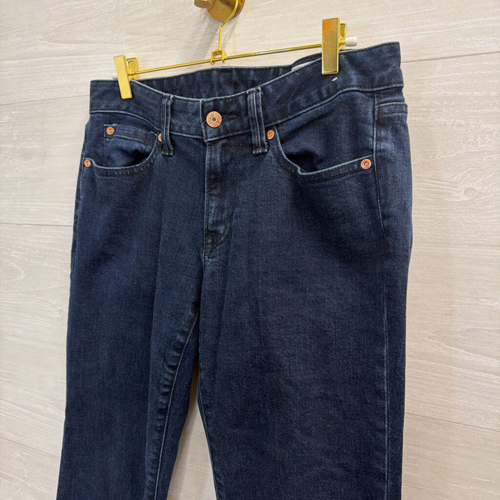 Gap Dark Wash Long and Lean Low Rise Jeans 28 Short
