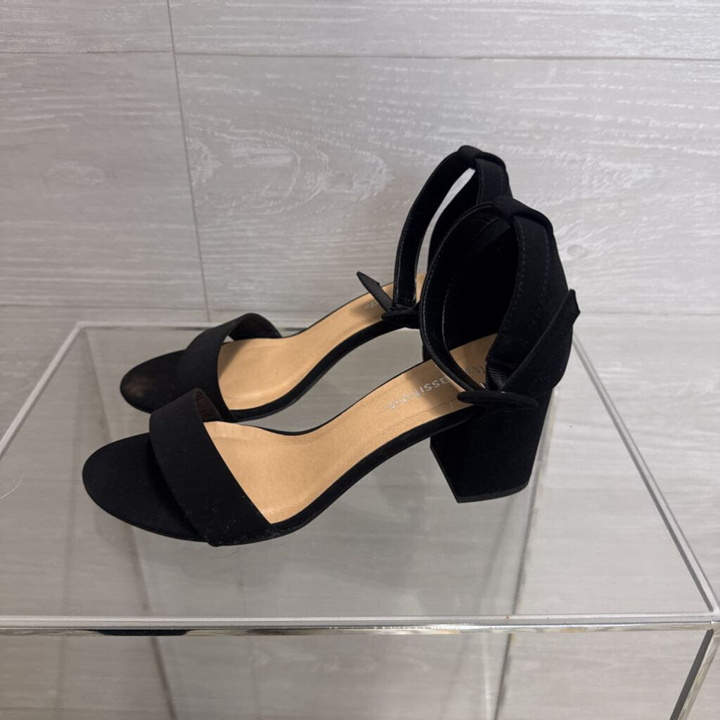 City Classified Black Ankle Strap Block Heels 8