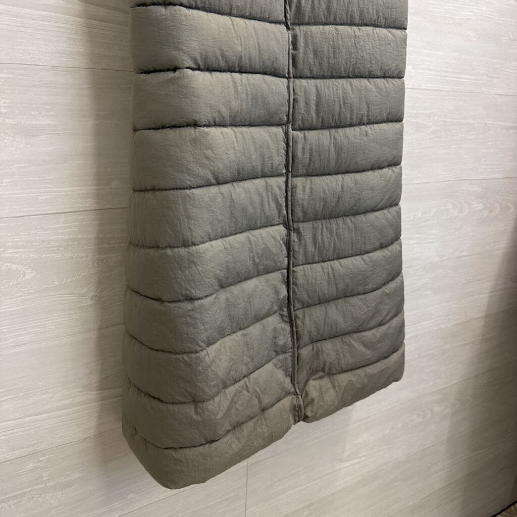 Western Style Grey Puffer Long Zip Up Vest Extra Large