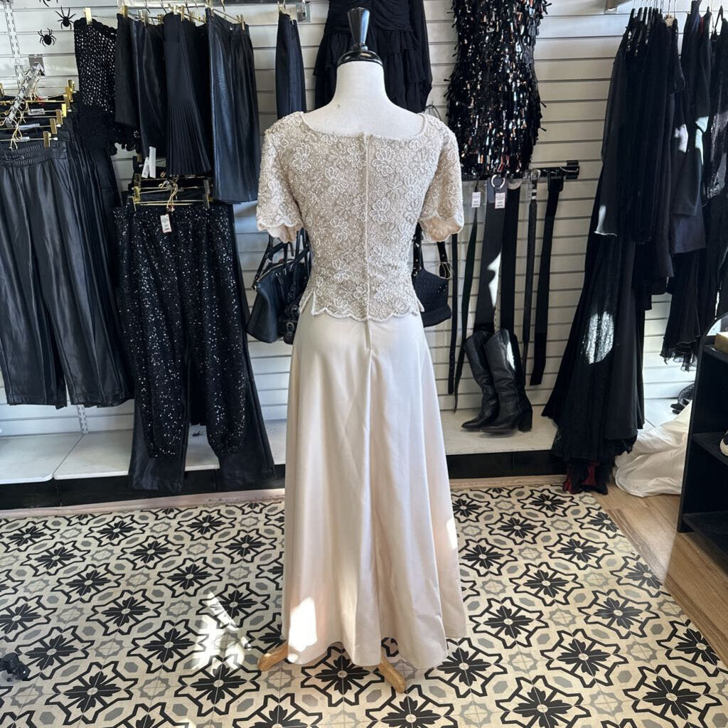 Vintage Stenay Golden Champagne Formal with Beaded Floral Top 16