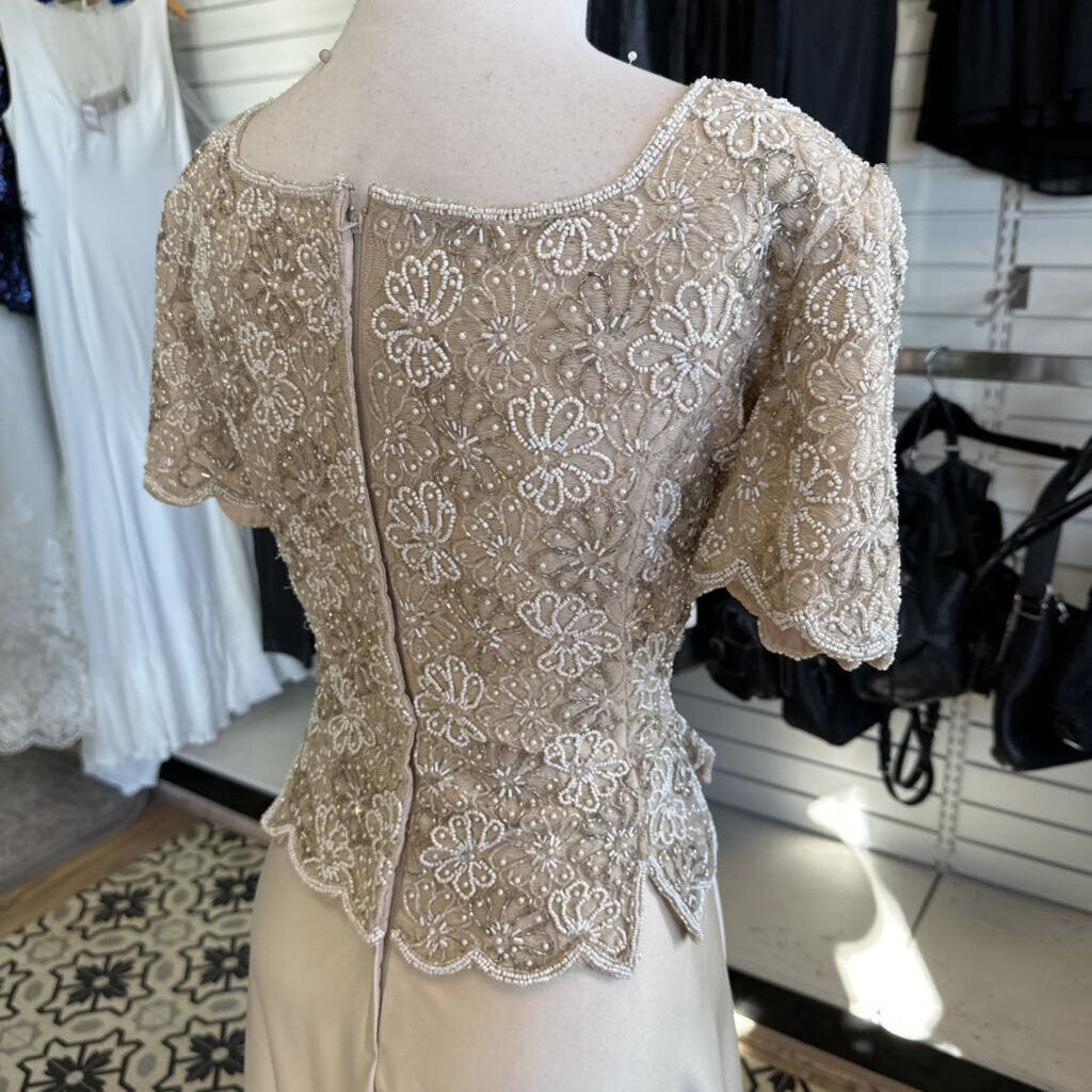 Vintage Stenay Golden Champagne Formal with Beaded Floral Top 16