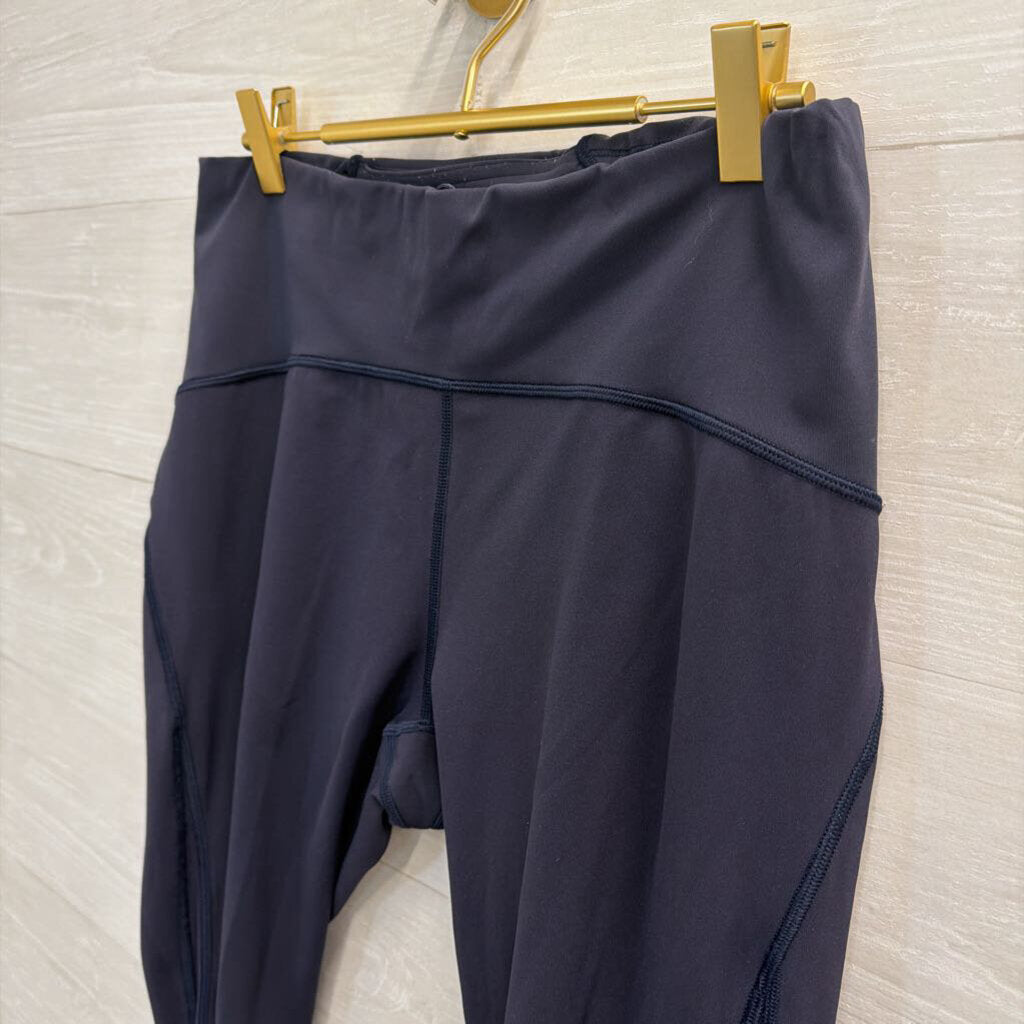 Lululemon Navy Cropped Leggings 12