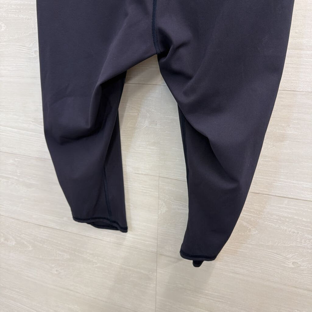 Lululemon Navy Cropped Leggings 12