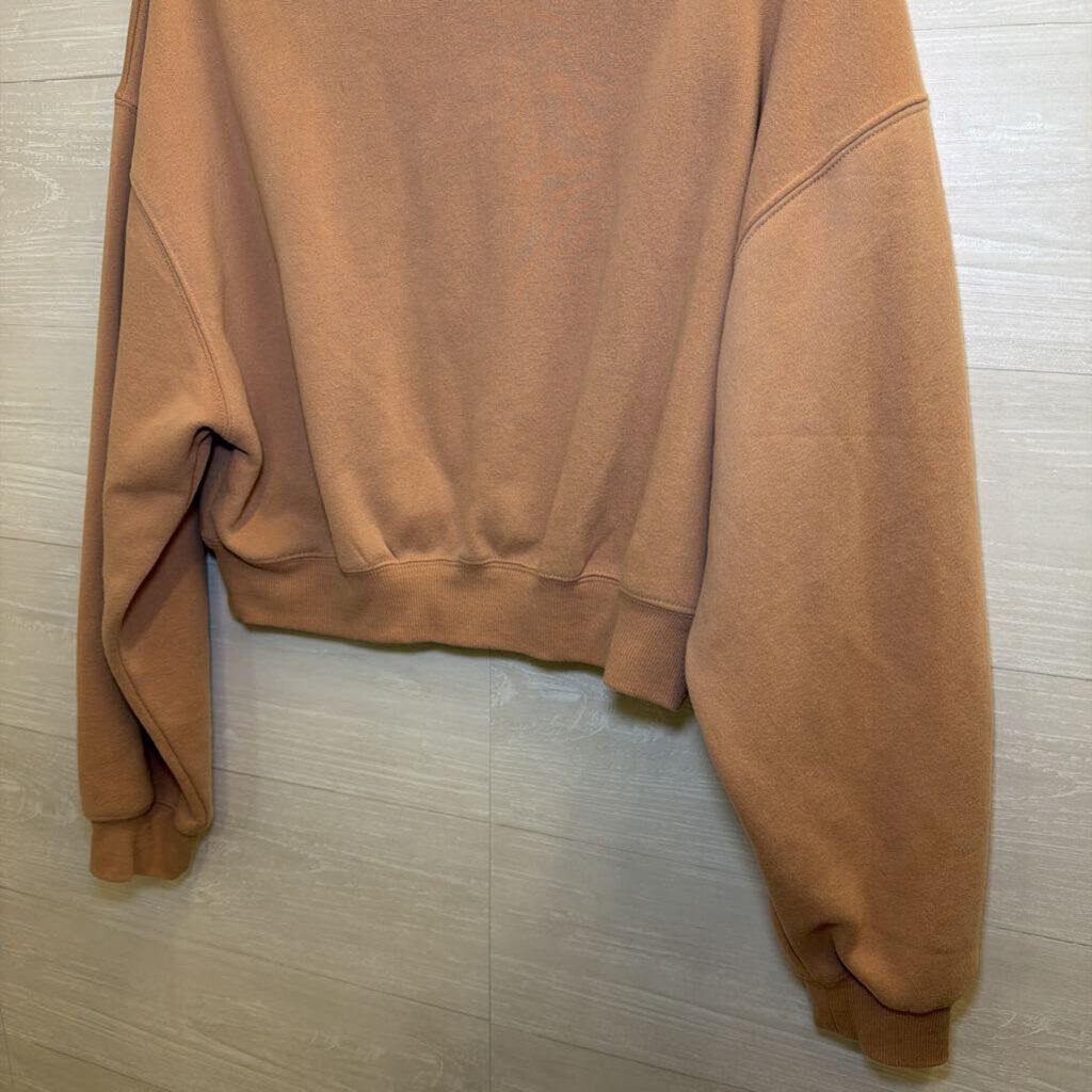 Double Zero Beige Cropped Sweatshirt Medium