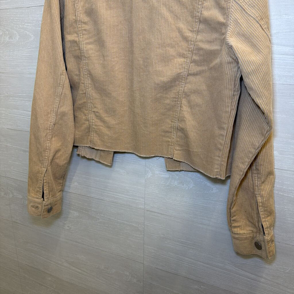 TGLA Brown Corduroy Cropped Shacket Medium