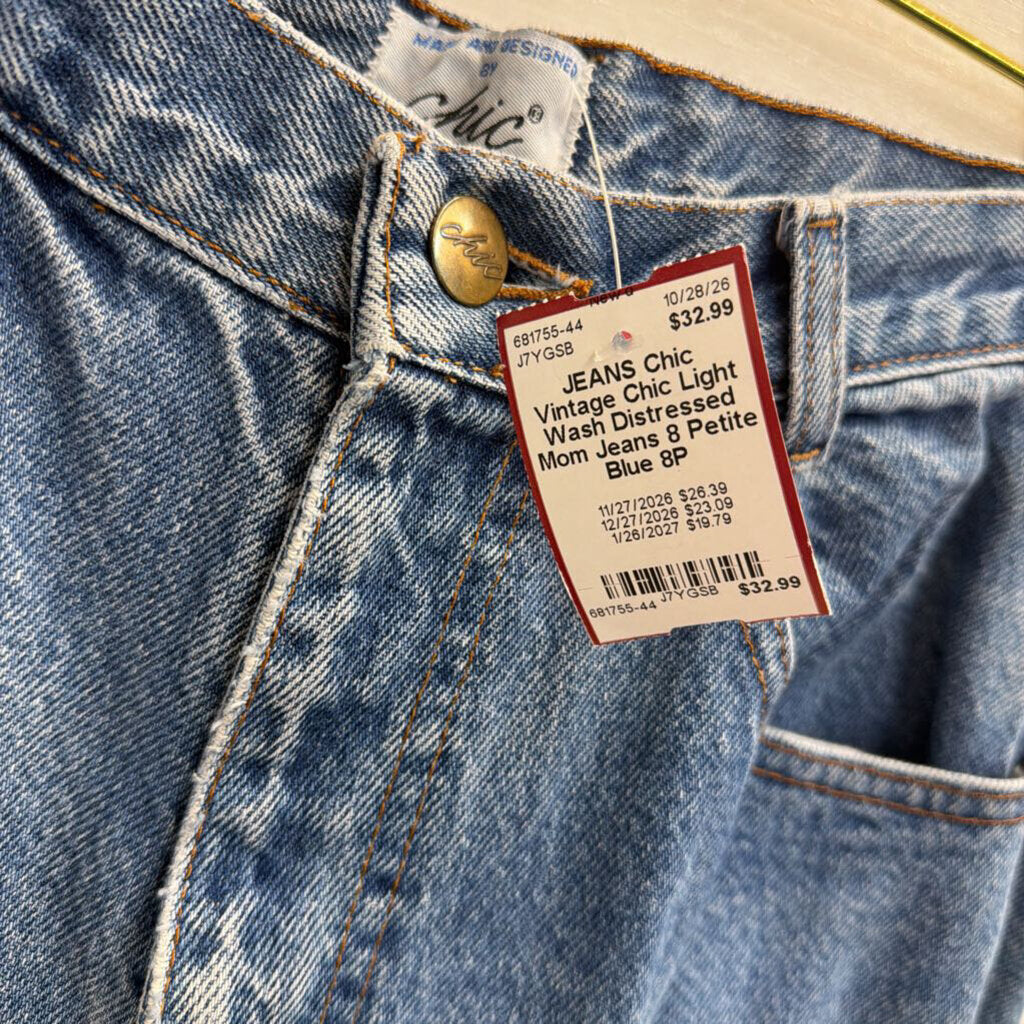 Vintage Chic Light Wash Distressed Mom Jeans 8 Petite
