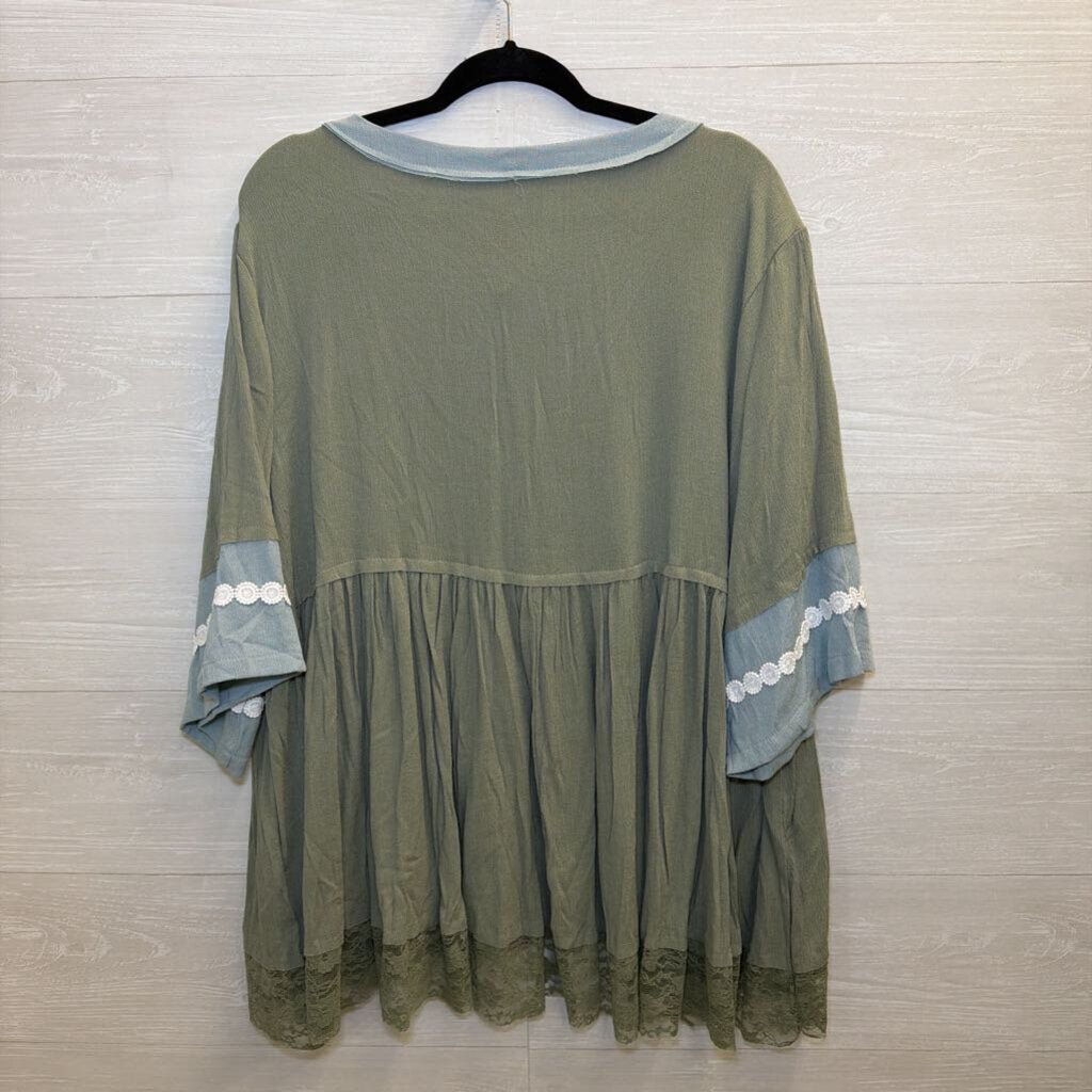 Green/ Blue Lace Detail Long Sleeve V Neck Top XXL