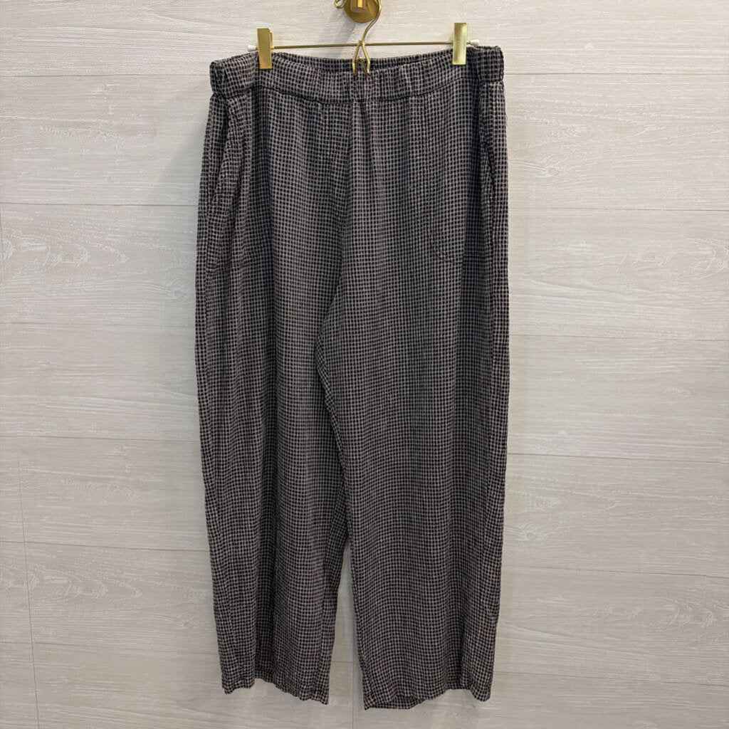 Cut Loose Black/ Grey Gingham Pull On Pants/ Tank Top Set Extra Large