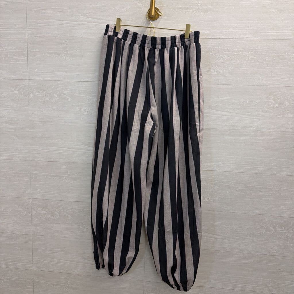 Grey Striped Pull On Pants Extra Large