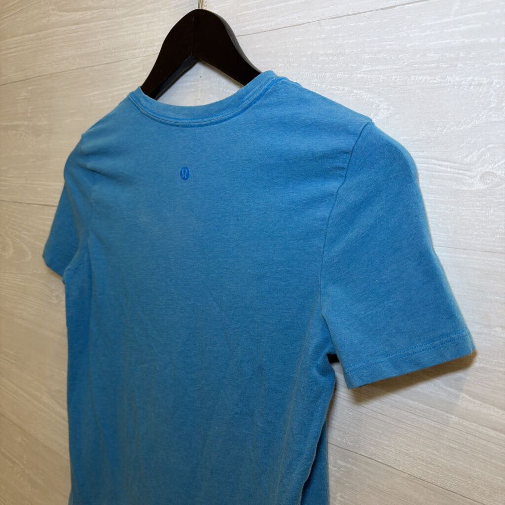 Lululemon Blue Short Sleeve Athletic Top Small
