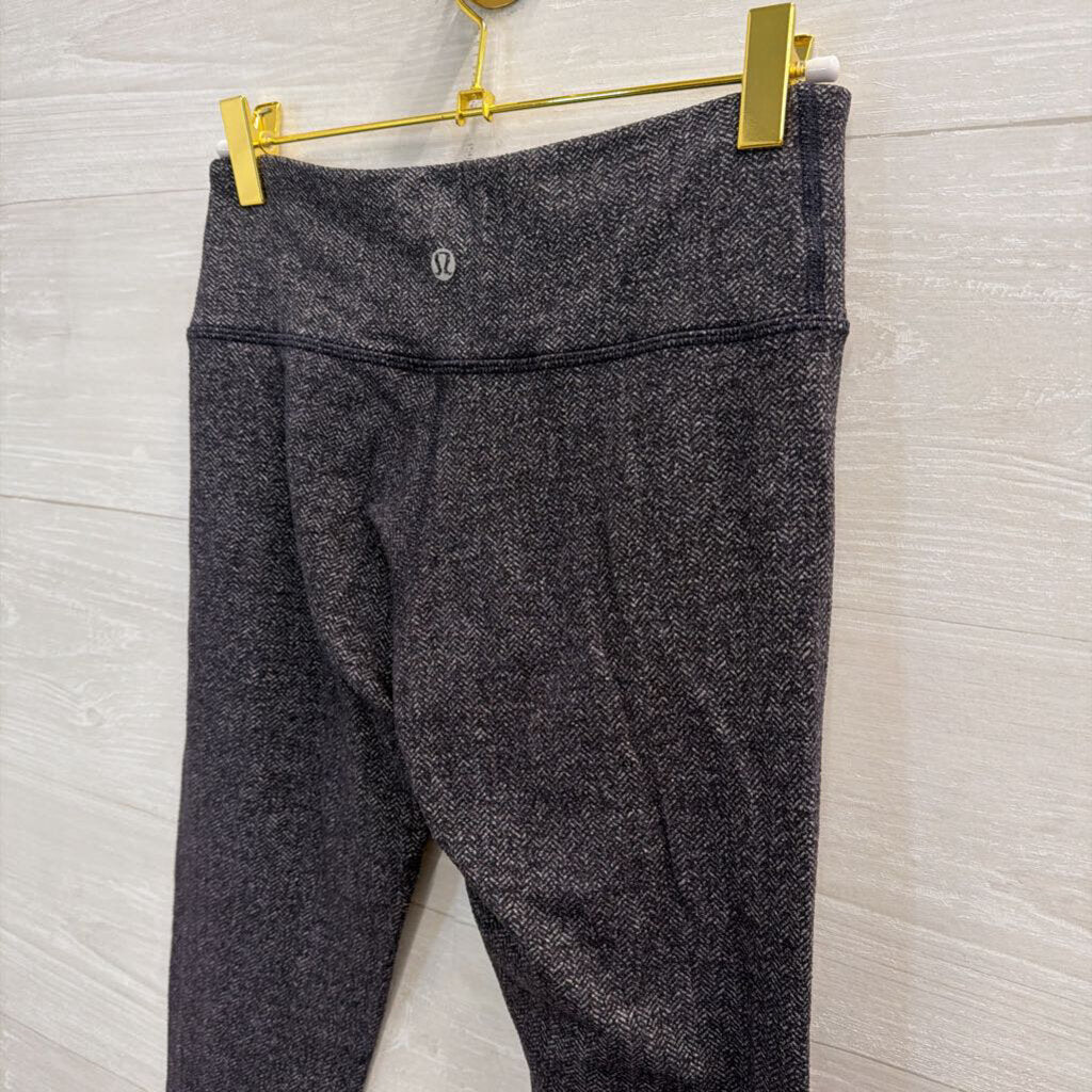 Lululemon Grey Print Leggings 4