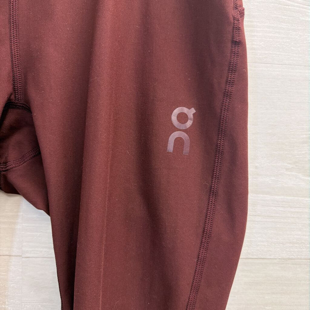 On Cloud Burgundy Leggings Small