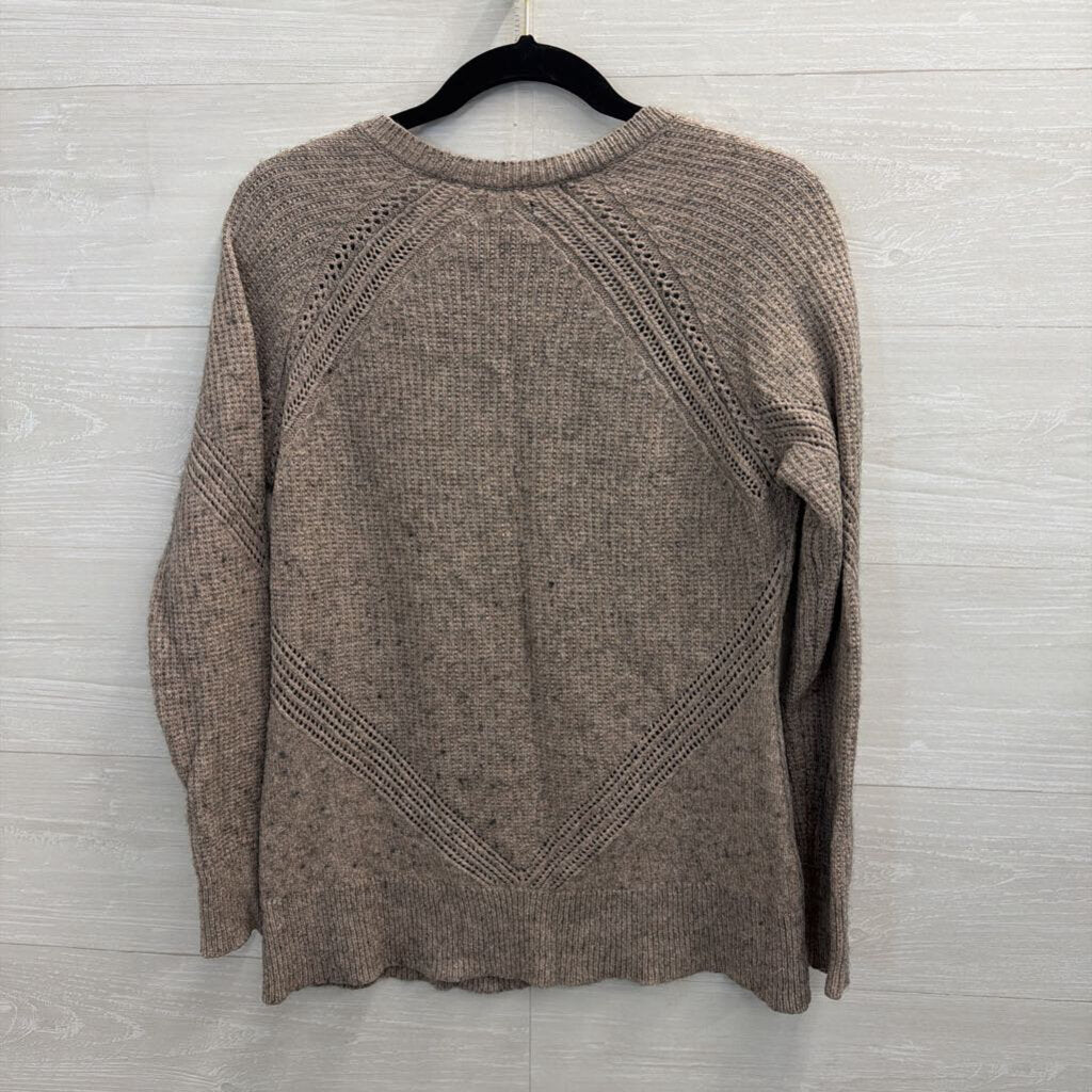 American Eagle Grey Knit Cardigan Sweater Medium