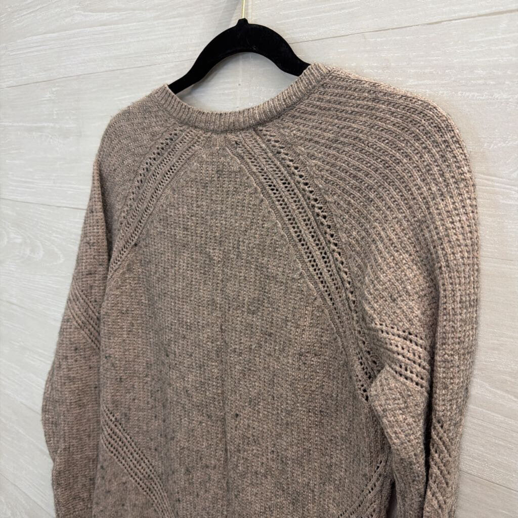 American Eagle Grey Knit Cardigan Sweater Medium