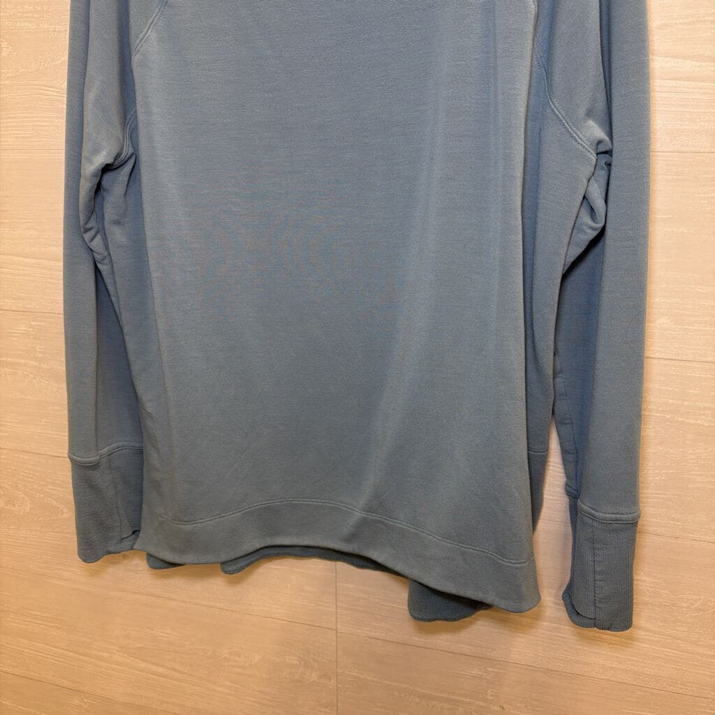 Athleta Blue Soft Long Sleeve Pullover Large