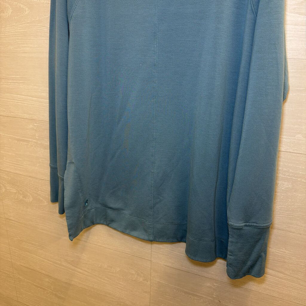 Athleta Blue Soft Long Sleeve Pullover Large